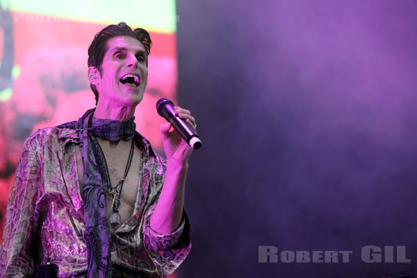 PERRY FARRELL'S KIND HEAVEN ORCHESTRA - 2019-07-20 - PARIS - Hippodrome de Longchamp - Alternative Stage - 